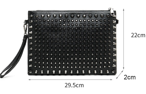 Sac à main en cuir clouté Barbi