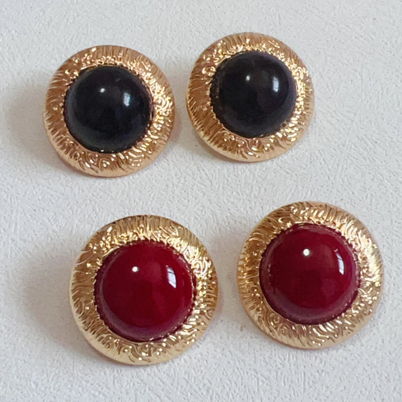 Pendientes Dorados Piedra Roja Y Negra