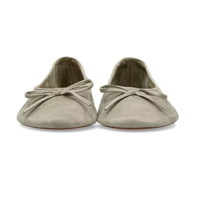 FLOWER LEATHER AND VELVET BALLERINA, 2 colors, sizes (36-41). Made in Spain.