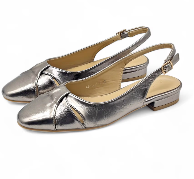 Metallic leather ballerina flats, 4 colors, sizes 36-41. Made in Spain.