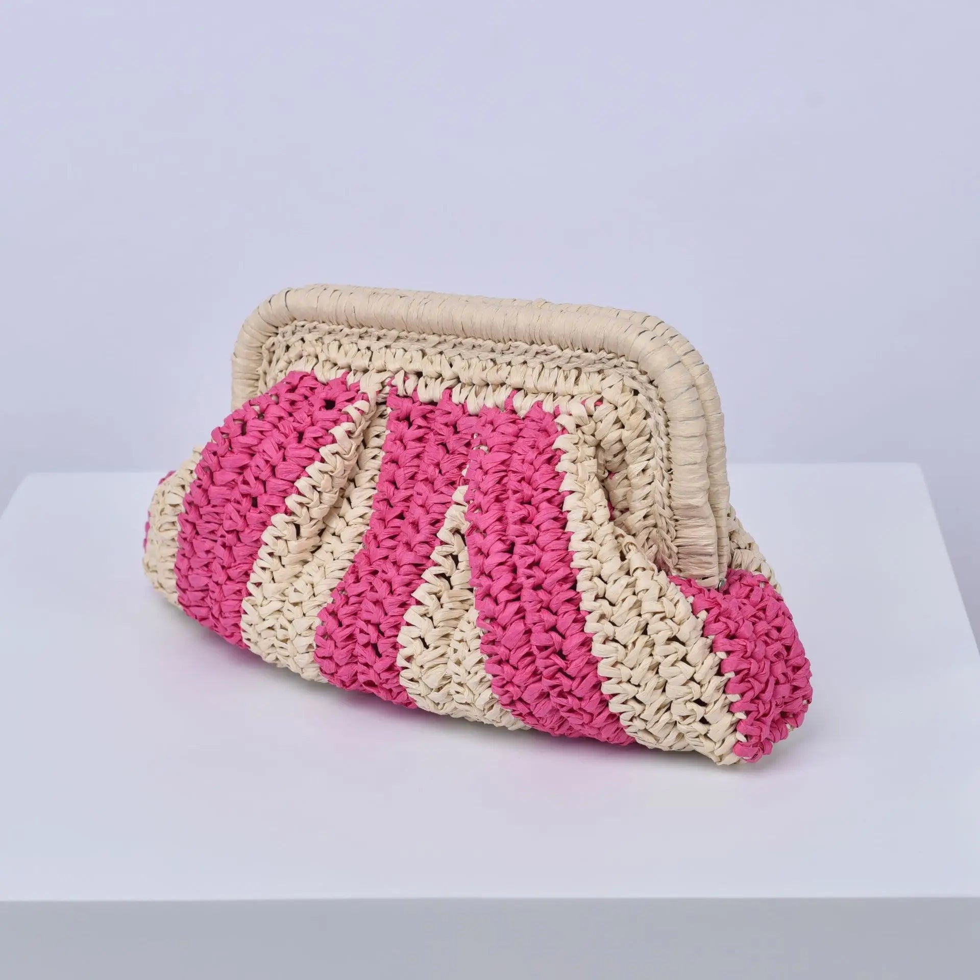 Lolita Clutch bag of rage and shoulder chain