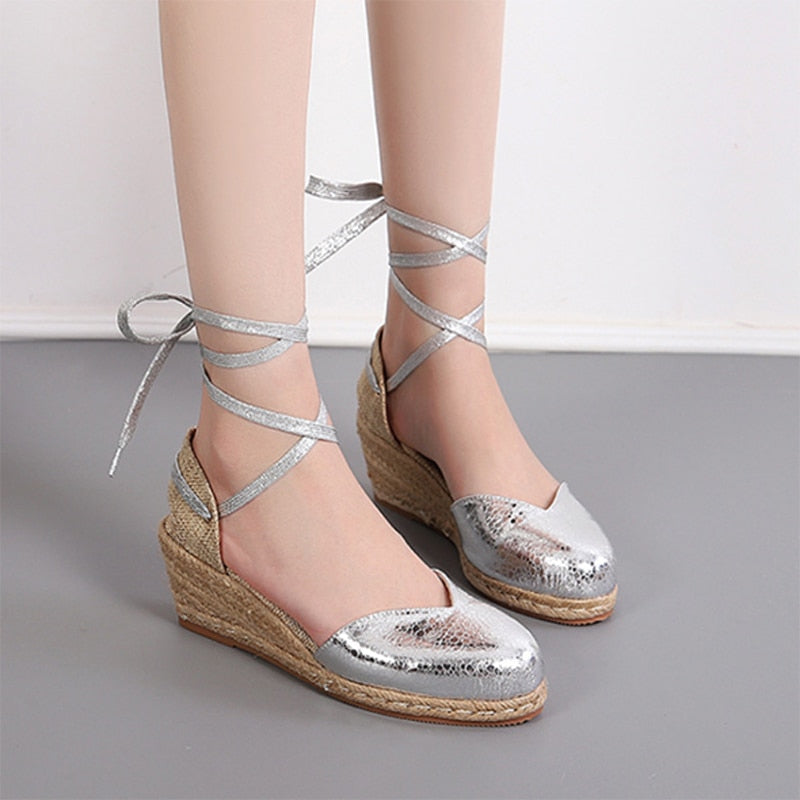 Sandalias cuña Fiesta rafia, 3 colores