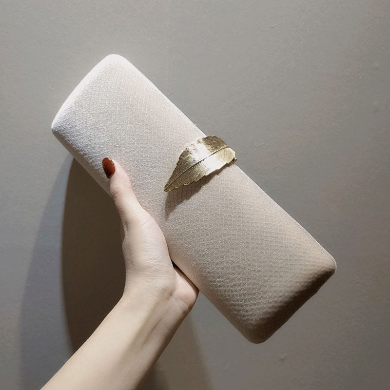 Pochette Palace avec anse chaîne dorée, 3 couleurs