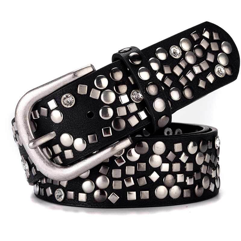 Cinturon Bibiana tachuelas , 4 colores, varias tallas