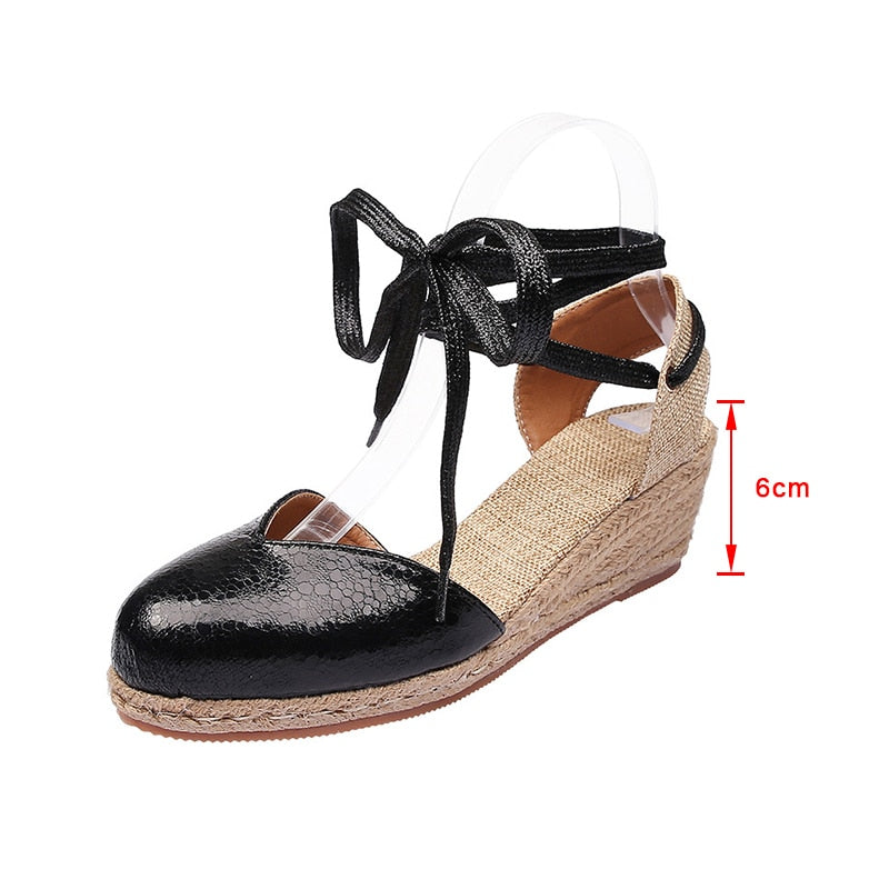 Sandalias cuña Fiesta rafia, 3 colores