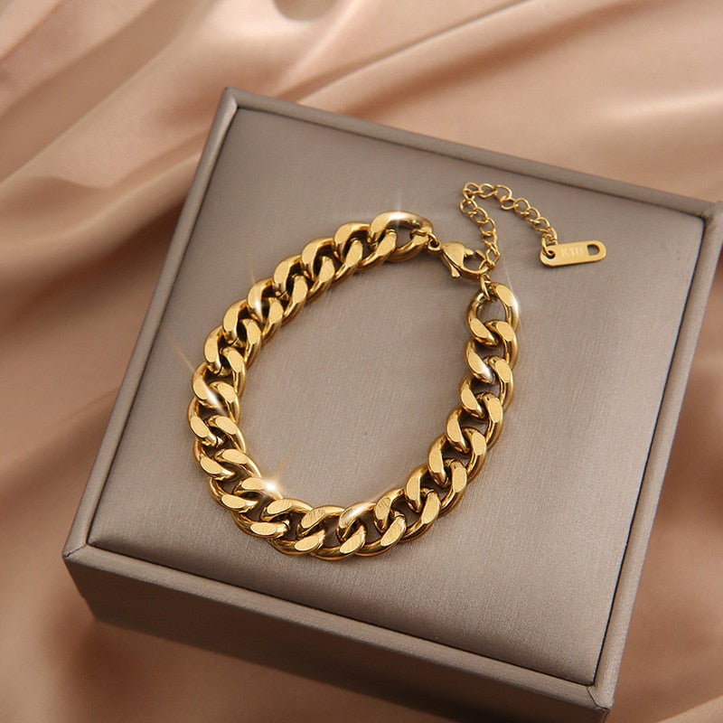 Bracelets Vélaires