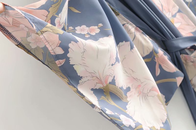 Kimono Cris largo con fajín, 3 tallas