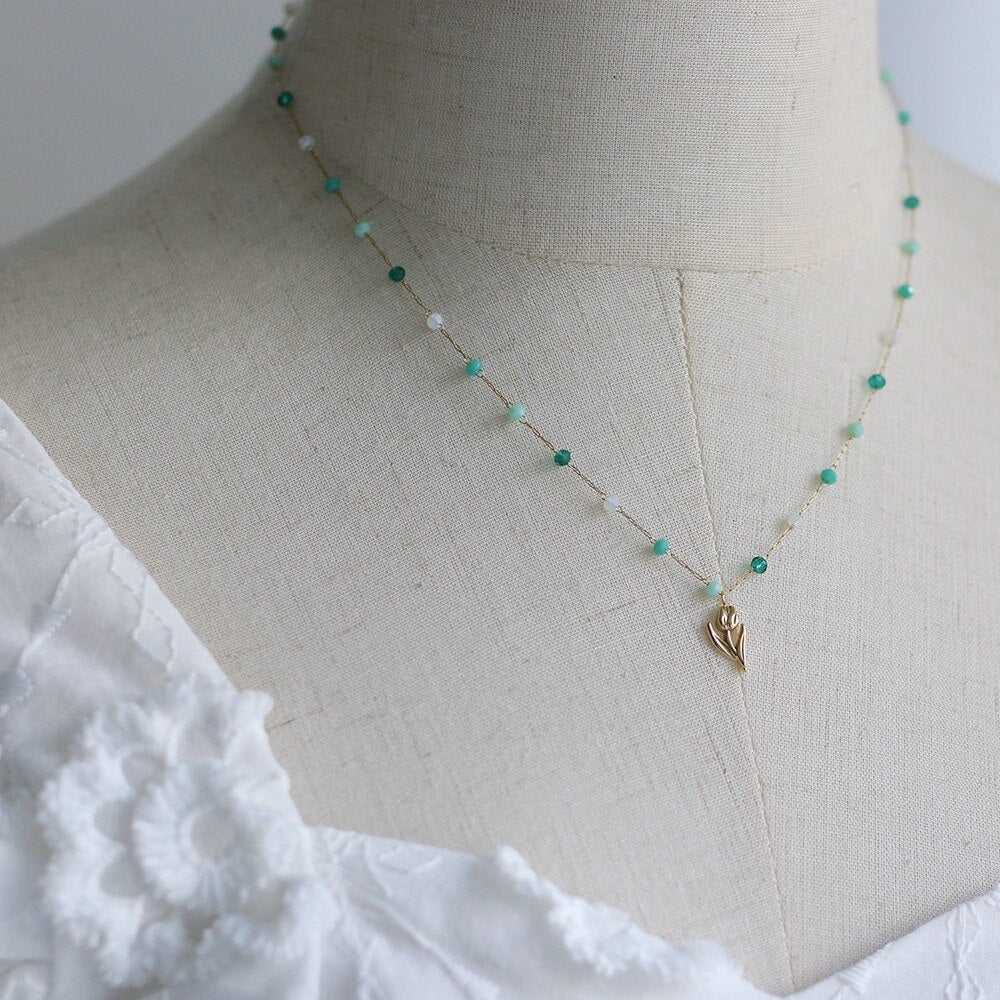 collier spécial