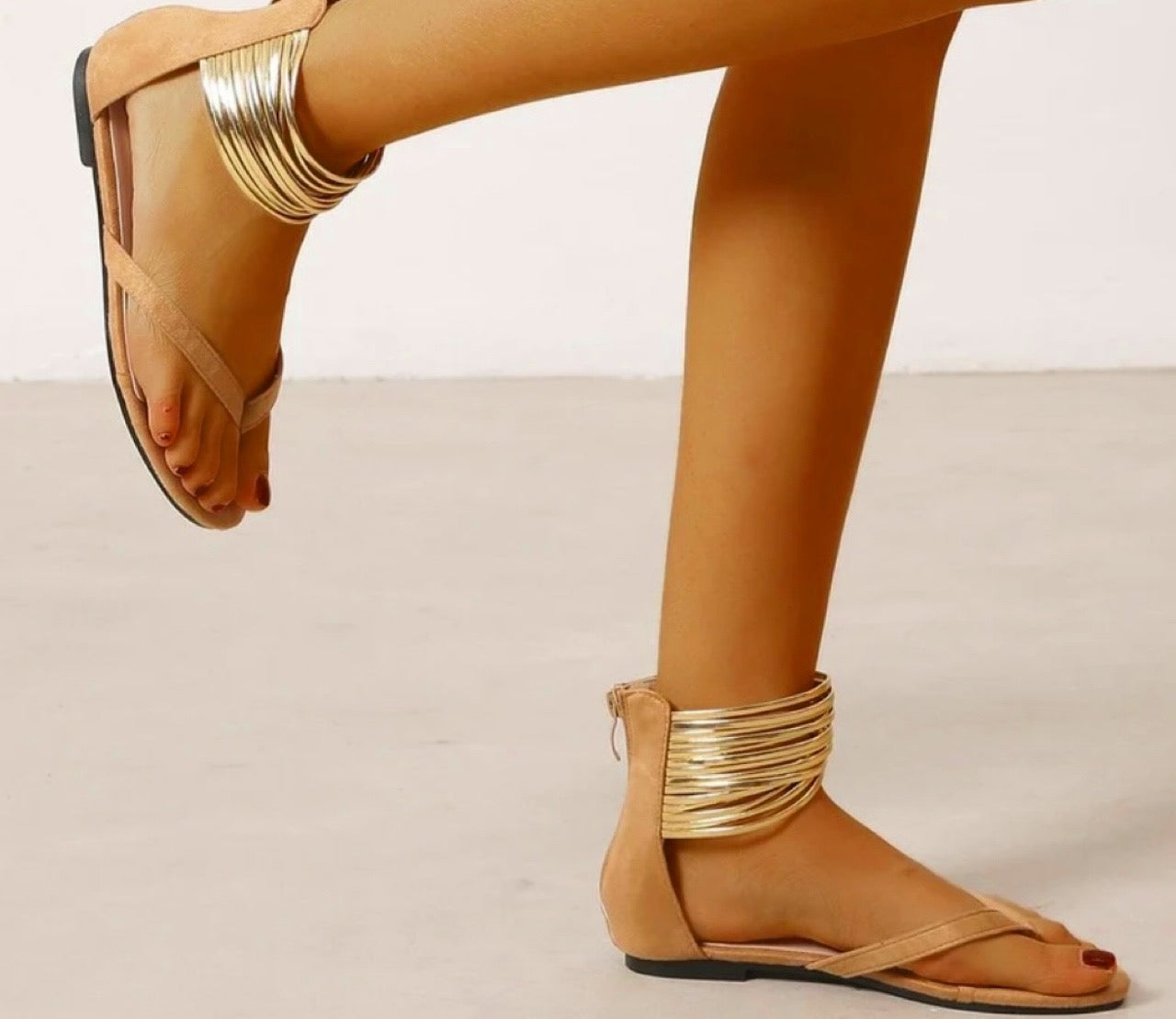 Sandalias Rosalia planas, tiras doradas, 2 colores