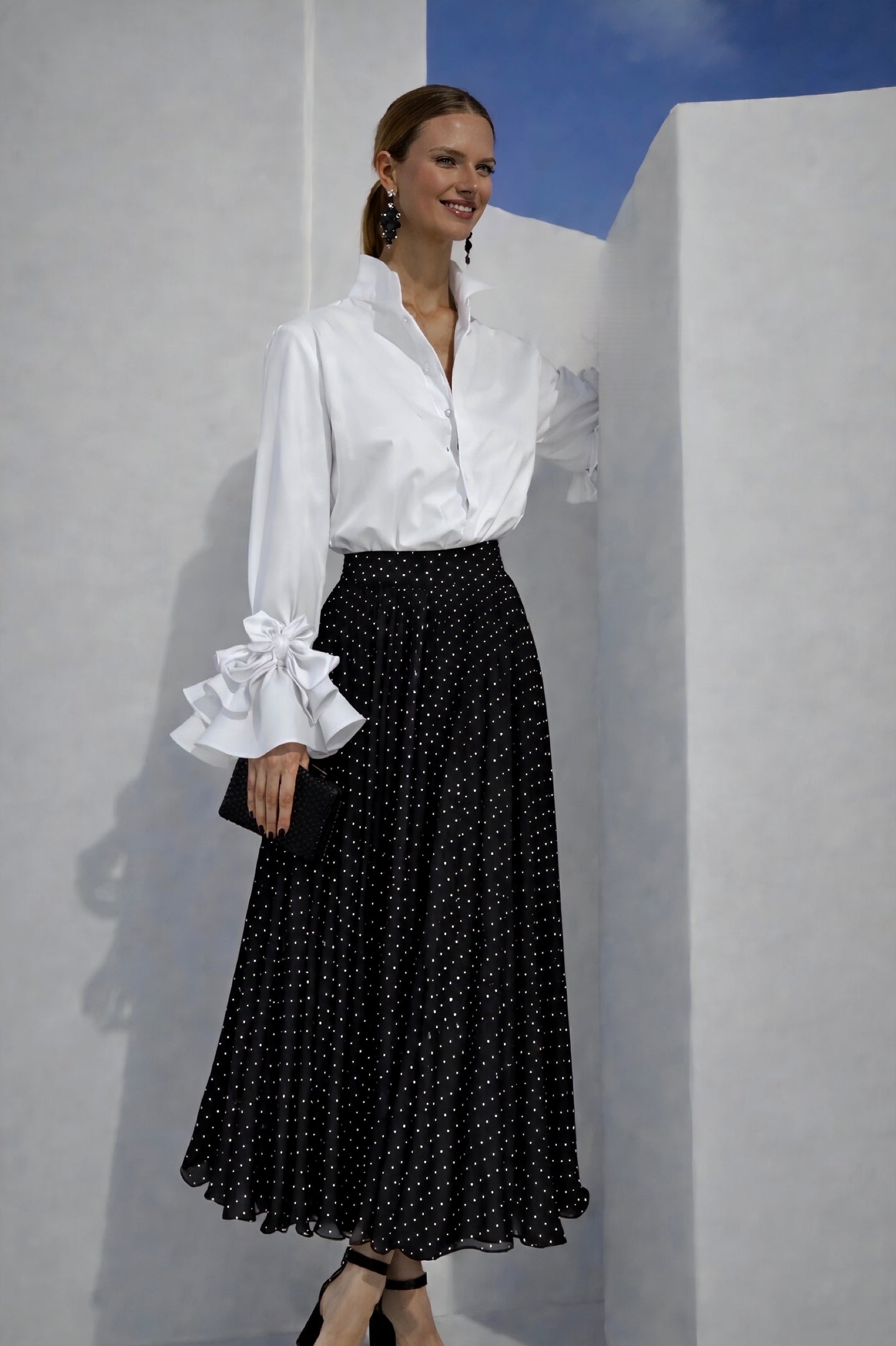 Polka dot chiffon fair skirt, elastic waist, one size (64cm to 110cm) video