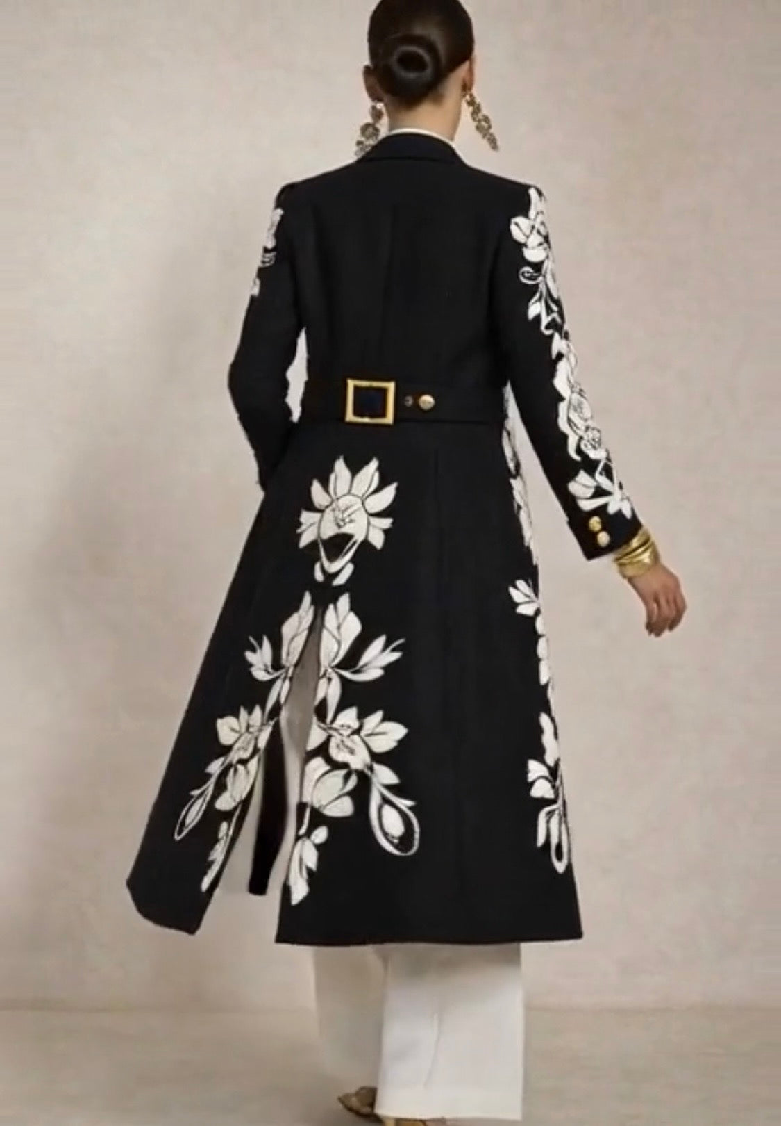 Crazy floral print coat with snap closure and pockets, sizes (36-48) (video)