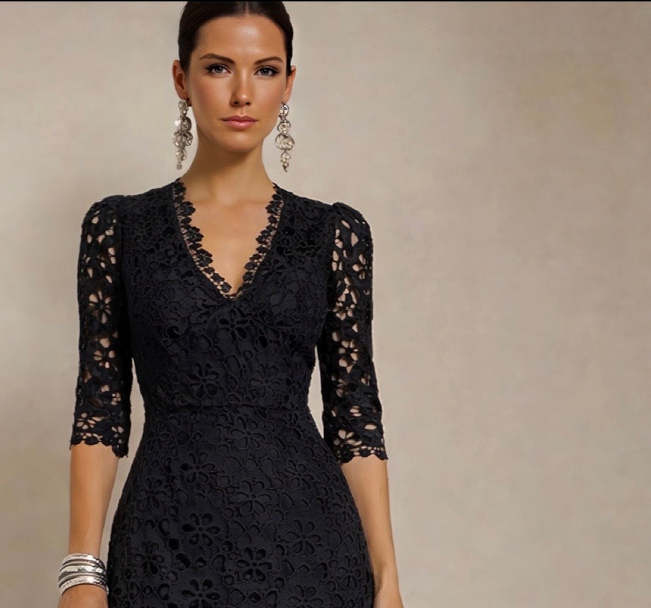 Vestido Amori negro bordado con forro, tallas (36-48)