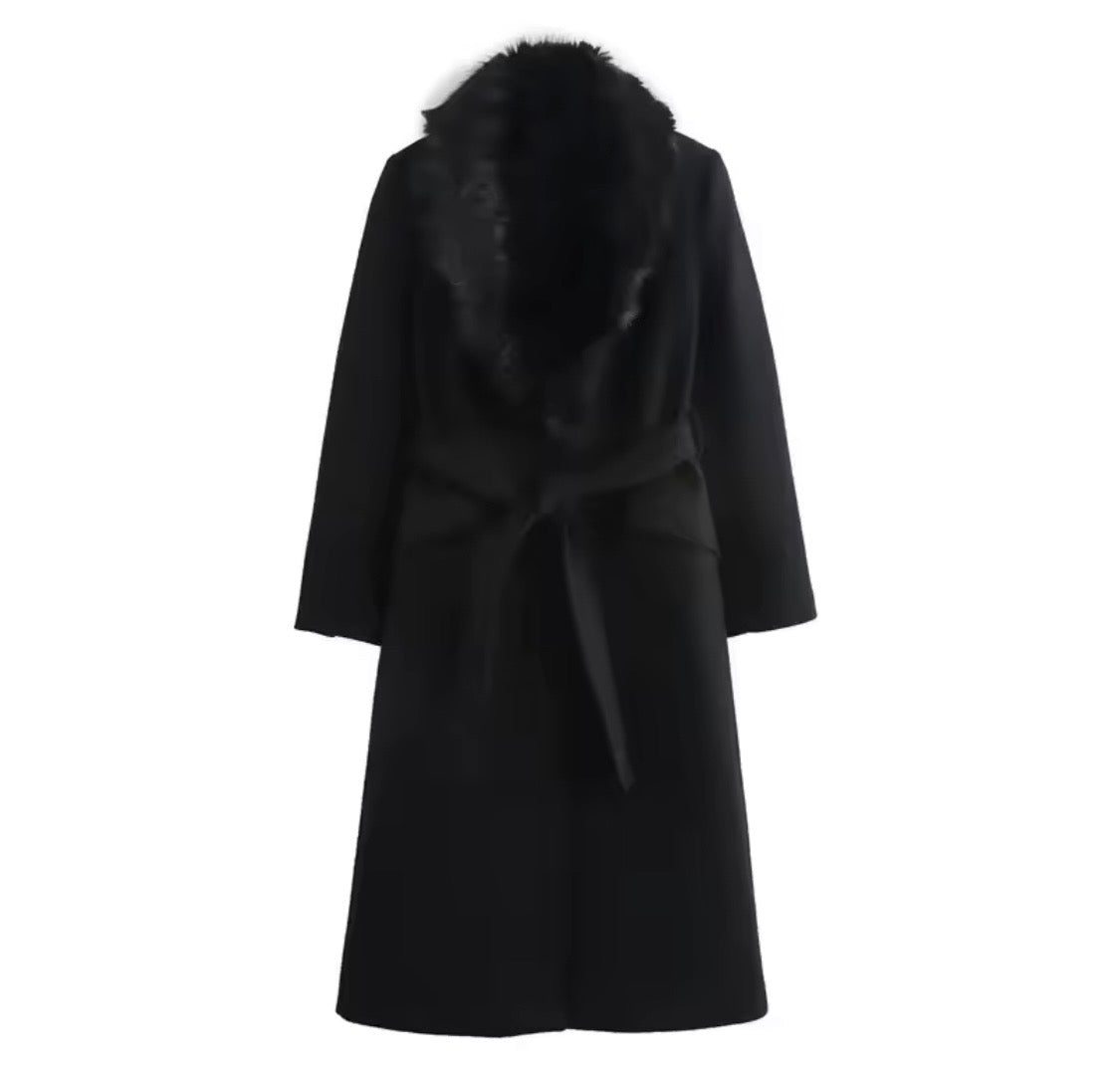 Monte Carlo wool coat with detachable synthetic wool fur, 100% wool, 2 colors, sizes (36-48)