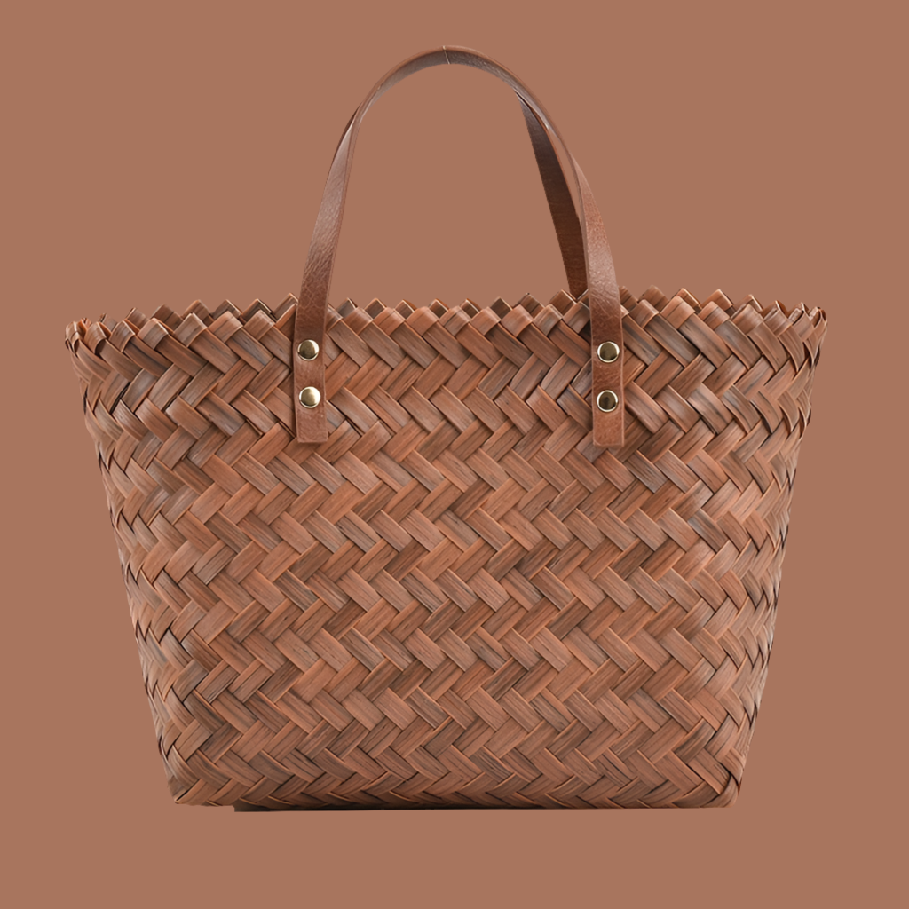 Kenya raffia baskets, 7 hand
