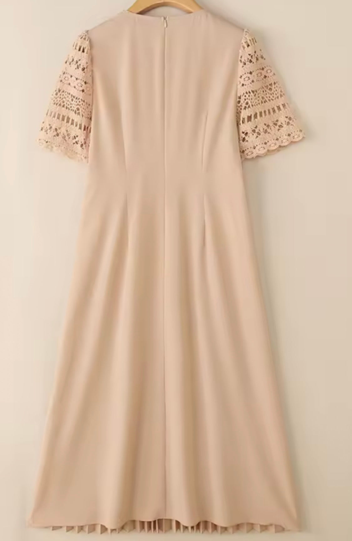 Christian embroidered knit dress made of stretch cotton lycra and pleated, 3 colors, sizes (36-48)