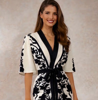 Vestido Carmina crepe estampado con fajín de algodón por debajo de la rodilla con fajín tallas (36-48)