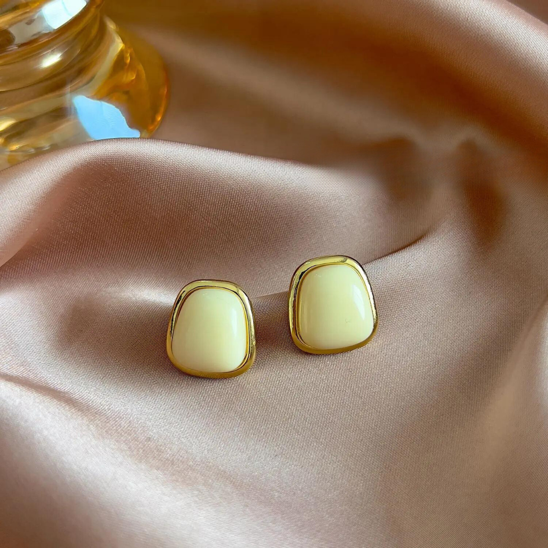 Vintage Beige Clip Earrings