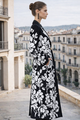 Abrigo seda forro vestido Chantalle flores y broche , tallas (36-48)