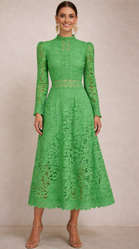 Bella dress in lace and embroidery with lining, 4 colors, sizes (36-48) (video)