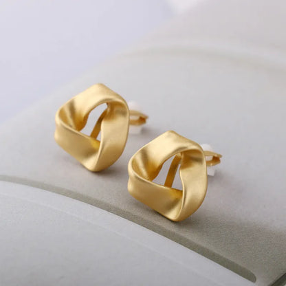 Mery CLIP and hole earring, 2 colors