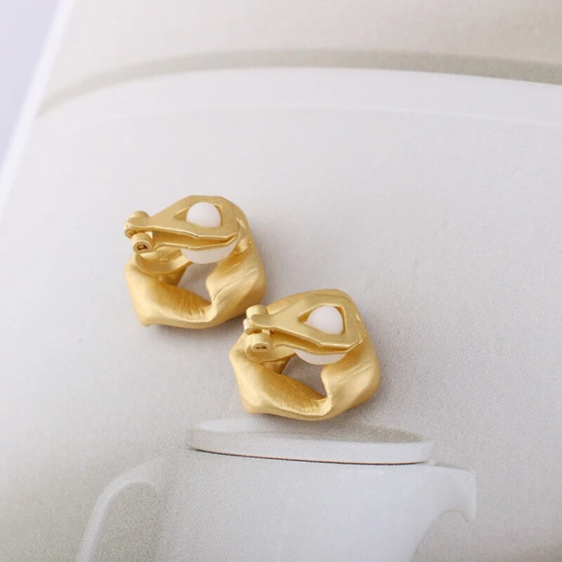 Mery CLIP and hole earring, 2 colors