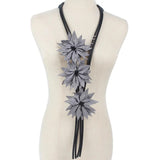 Collar Trafalgar flores, 3 colores