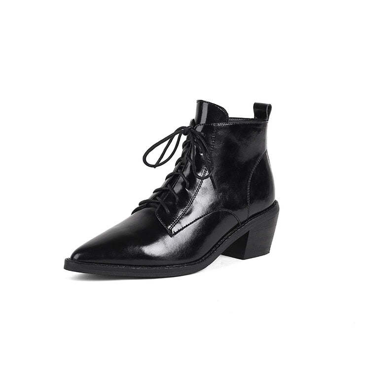 Botines Alexia de piel con cordones, HECHOS A MANO, color negro cordones