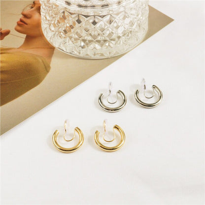 Oyster earring, 2 colors