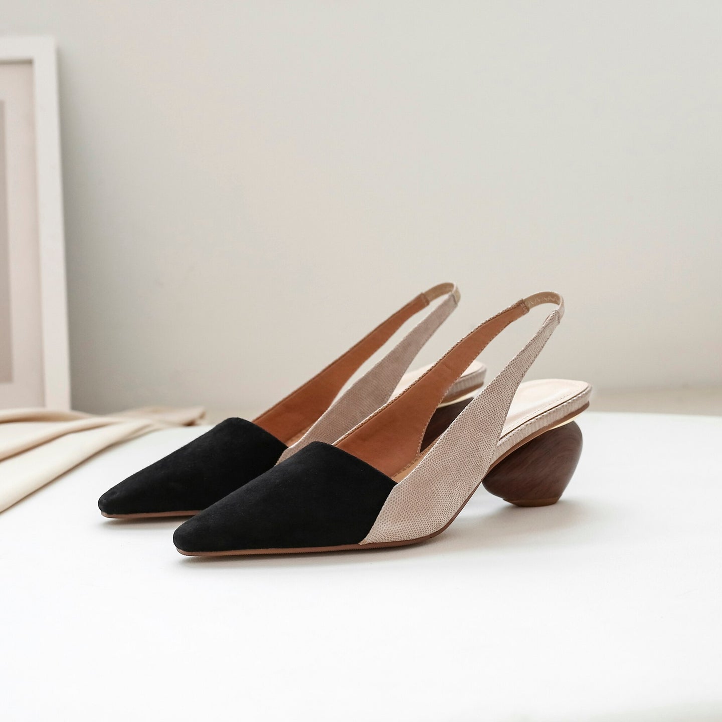 Chaussures en cuir d'Italie à talons en bois, 3 couleurs