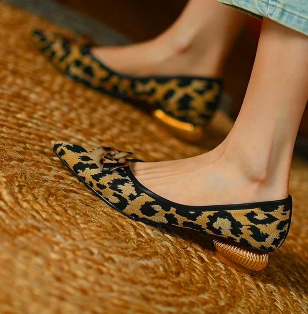 Bombai leopard and black heeled shoe, design heel